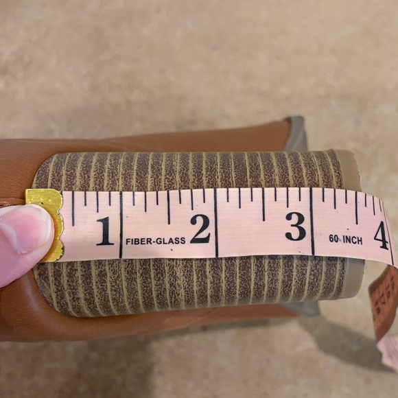 Women's Pink Lily Tan Peep-Toe Ankle Boots size 7.5 - Picture 3 of 4